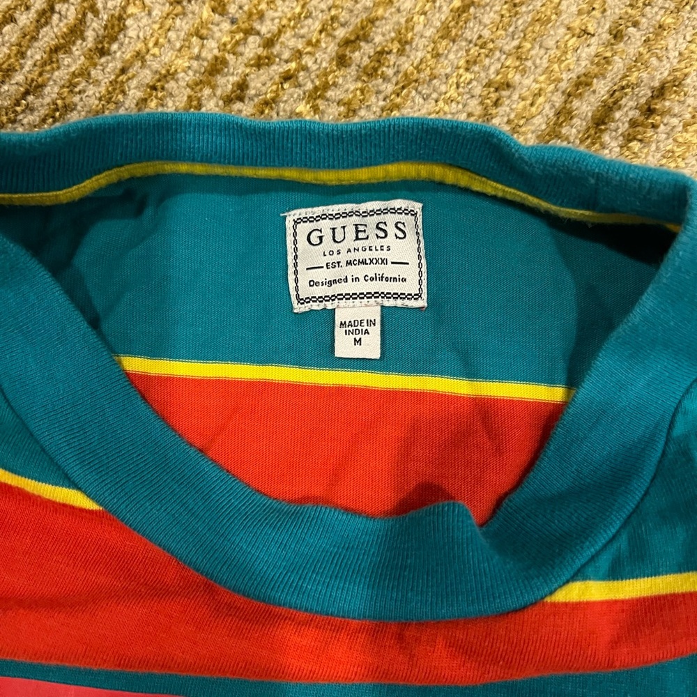 GUESS Mens Vintage T shirt 100% cotton - Picture 2 of 3